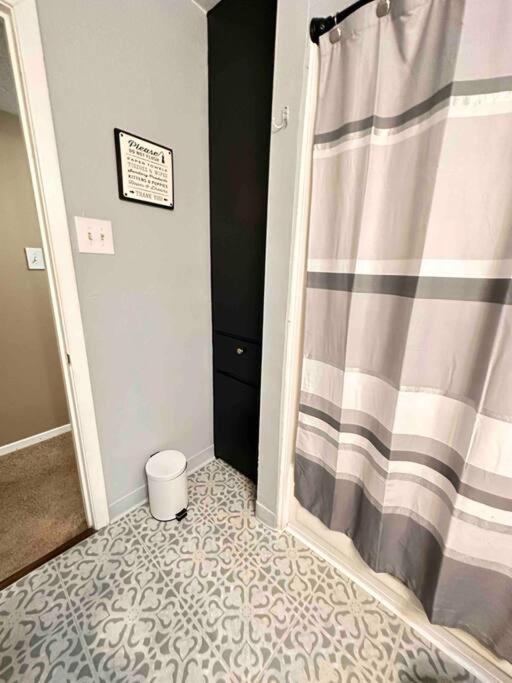 Cozy Fondren Getaway-Short Walk To Coffee Shops, Hospital, And Restaurants! Apartment Jackson Exterior photo